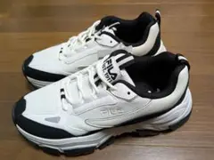 【新品未使用】FILA インフィニート 24.5cm