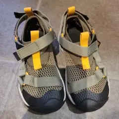 18cm テバ Teva アウトフロー ユニバーサル サンダル