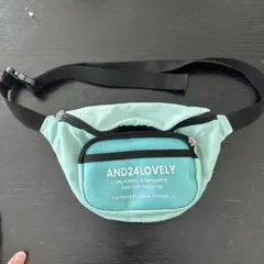 ショルダーバック　ミントグリーン