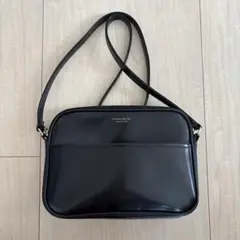 美品　CLASKA G&S DO ショルダーバック　ブラック　合成皮革　シンプル