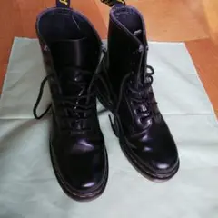 Dr.Martens ドクターマーチン 1460 8ホールブーツ
