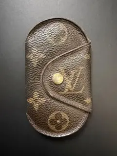 Item thumbnail for item 3c5b3c73-42d3-4451-8091-0c8ac27d3e89
