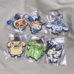 ガチャガチャ サンリオ たまごっちコラボ ラバーキーホルダー