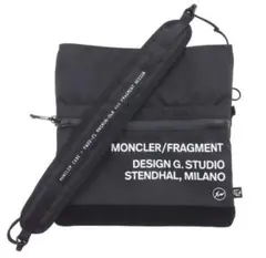 2025年最新】moncler fragment サコッシュの人気アイテム - メルカリ