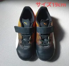 サッカー トレーニングシューズ 19cm