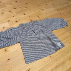 ストライプ柄バルーンスリーブシャツ