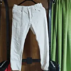 ビームス　ホワイト　クロップドパンツ