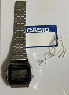 未使用に近い　シルバー　腕時計　CASIO　　A159W
