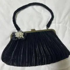 結婚式　がま口バッグ　黒　花コサージュ付き