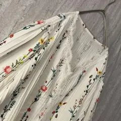 デッドストック ブラウス お花柄刺繍 レース レトロ カラフル 可愛い ホワイト
