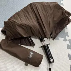 日本刀っぽい持ち手の折りたたみ傘