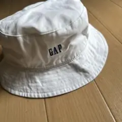GAP キッズ 帽子 ホワイト　55〜57センチ 10〜13歳