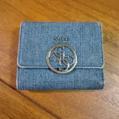 最終値下げ☆GUESS☆デニム☆三つ折り財布