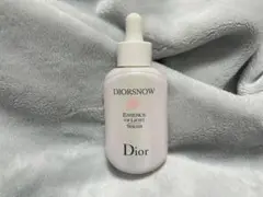 【Dior】スノー アルティメット エッセンス オブ ライト 50ml