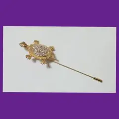 縁起の良い亀さんブローチ