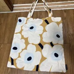 marimekko フラワーパターン トートバッグ