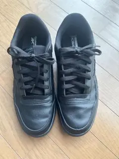 リーボック コートアドバンス