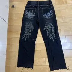 デニムパンツ 翼刺繍