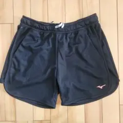 Mizuno ブラックショートパンツ