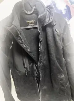 黒いジャケット