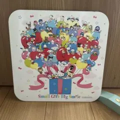 サンリオ　ミニテーブル　折り畳み　机　キティ　キキララ　サンリオくじ
