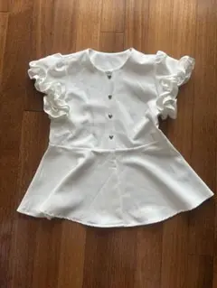 ペプラムトップス