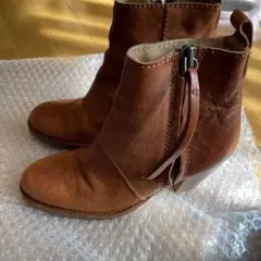 Item thumbnail for item f1acbec7-a3f2-4e6e-ba3f-6967d0e58510