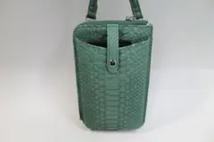 Item thumbnail for item 9e240a10-29c4-4ea3-8a8f-265d9fa113fb