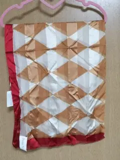 【新品】シルクスカーフ 90cm×90cm