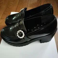 Item thumbnail for item 3ededb87-d60d-4e1b-98d1-610e5a5d866d