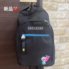 ドラえもん キッズリュック チャーム付きリュック ブラック　新品