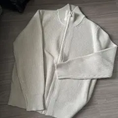 UNIQLO アイボリー フルジップカーディガン