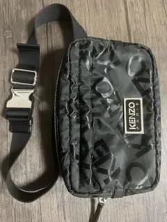 Item thumbnail for item a3d05174-fb5a-43a0-966f-415b8845db3b