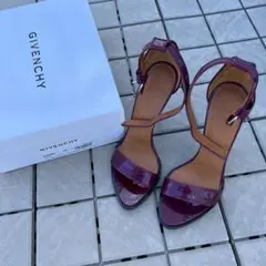 GIVENCHY ピンヒール