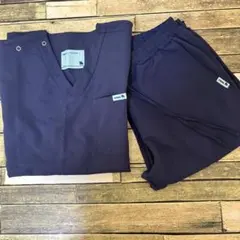 看護師　スクラブ上下セット　moz ネイビー