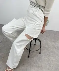 Chico ダメージワイドデニムパンツ ホワイト　Mサイズ