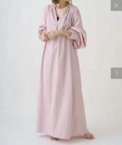 新品♪ Omekashi オメカシ　シャーリングネックワンピース
