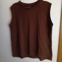ユニクロエアリズムブラウン ノースリーブ Tシャツ