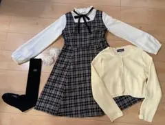 リンジーのワンピース カーディガンのセット