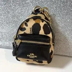 【極美品】コーチ キーホルダー ミニリュック ホースアンドキャリッジ イエロー COACH - 【極美品】コーチ キーホルダー ミニリュック ホース