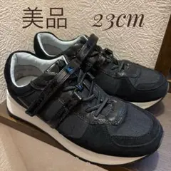 美品　fitfit フィットフィット anatomic スニーカー　23.0cm