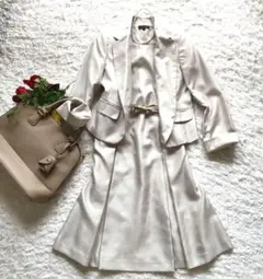 美品　ESPRITMUR　9号　ベルト付きセットアップ　シャンタン　セレモニー