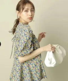 マイストラーダ 安西こずえさんコラボ スカラップブラウス　ブラック