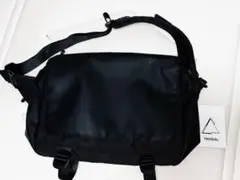 TOUGH BIG SLING BAG Ｌ　タフビッグスリングバッグ黒