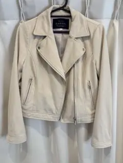 Item thumbnail for item de173d02-3430-47a7-a7e0-b1372770c2d4