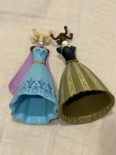 エルサ アナ ドレスフィギュアセット アナ雪 ガチャ