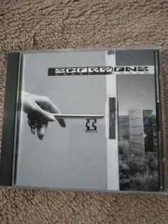 SCORPIONS CDアルバム　CRAZY WORLD 国内盤　ステッカー付