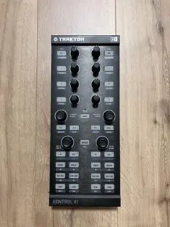 Item thumbnail for item 159cb03b-ec6a-415e-998b-1ba7ff2327f0