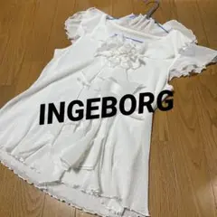 INGEBORG トップス　白　Mサイズ