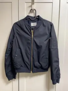 Item thumbnail for item ed75293d-fd33-4b16-beb2-0fa584806594